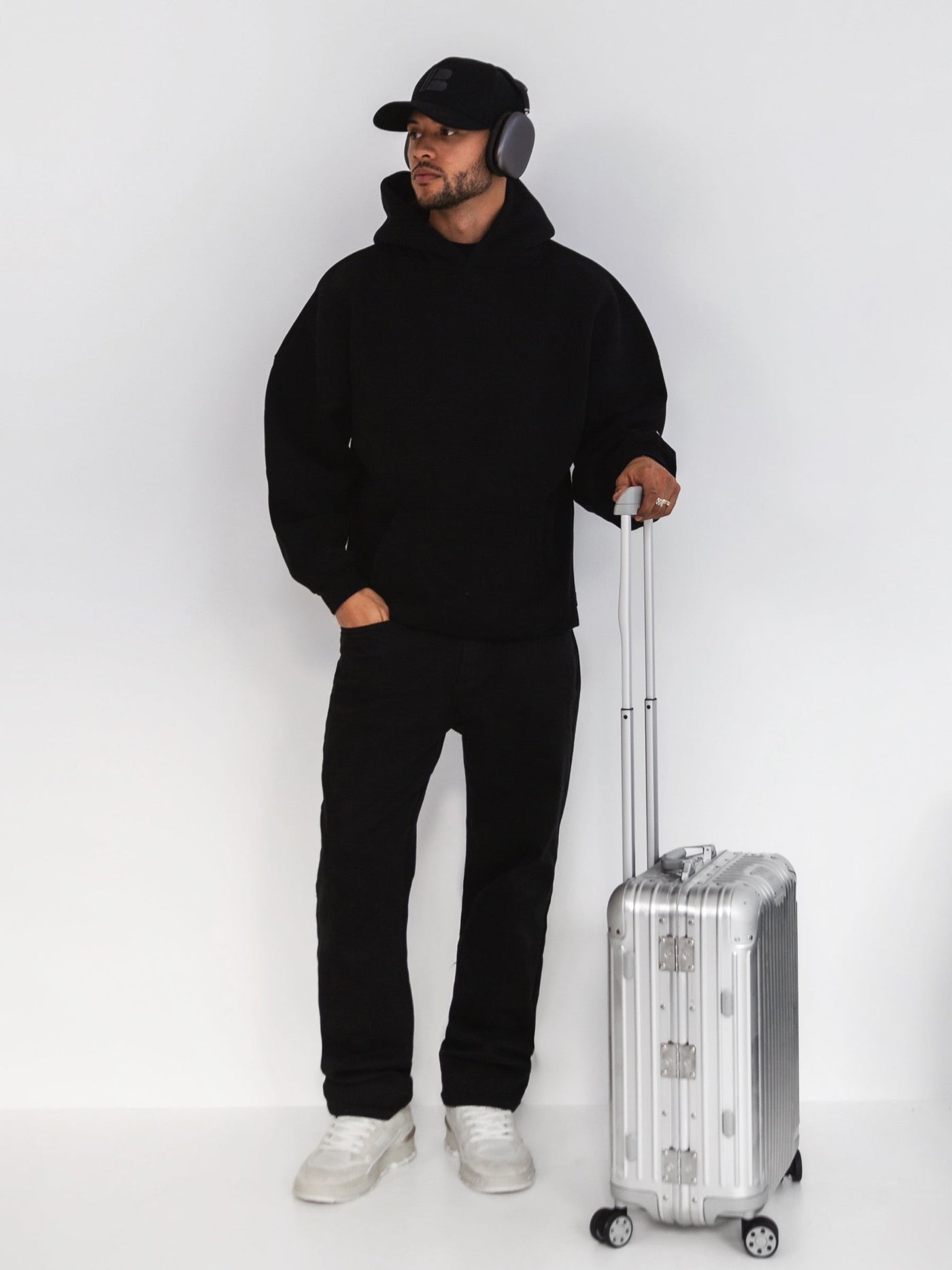 Idris Oversized Hoodie - Black